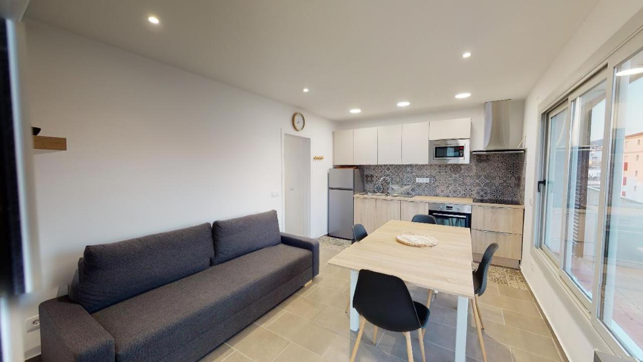 Apartamento Atico con vista mar. 50 m de la playa - CASA NOVA 13 Rosas Exterior foto